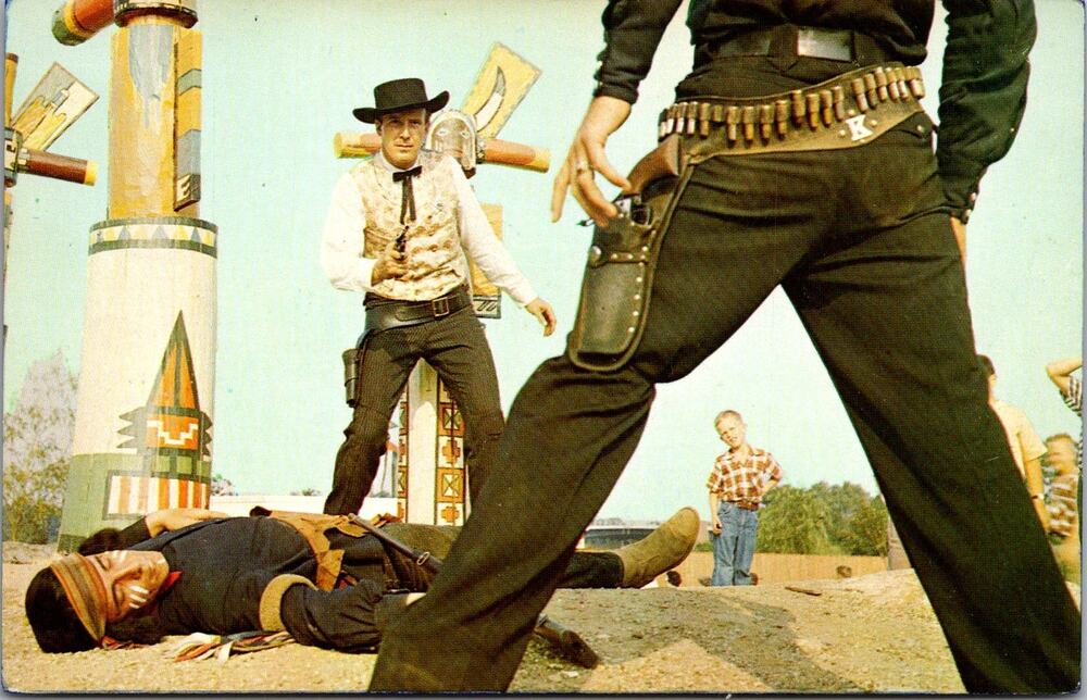 Freedomland's Sheriff Restores Law & Order Vintage Postcard SP6-10